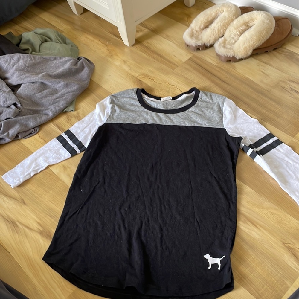 PINK long sleeve t